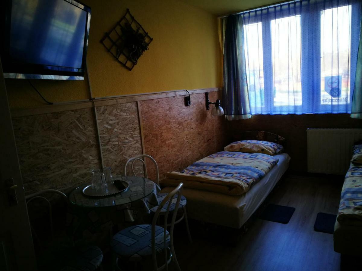Paterdombi Vendeghaz Hotell Zalaegerszeg Eksteriør bilde